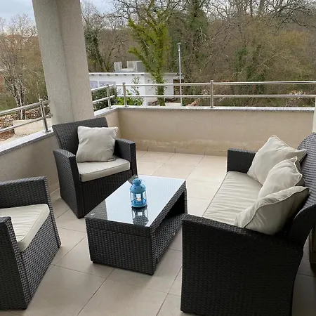 Appartement Tina *